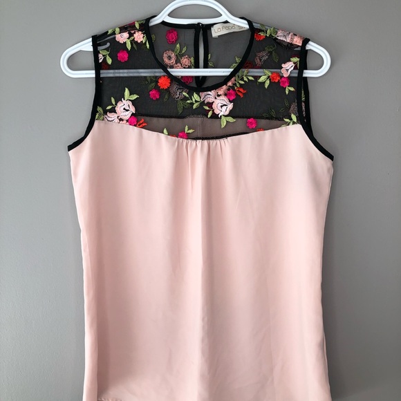 Summer blouse without sleeves - Picture 2 of 2